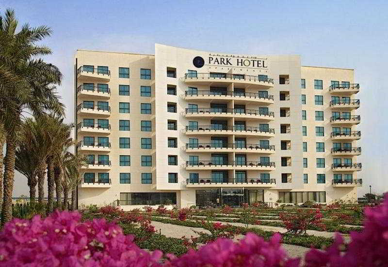 Park Apartments Dubai,An Edge By Rotana Hotel Exteriör bild