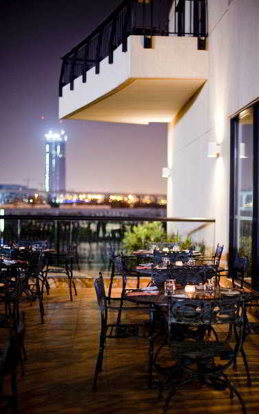 Park Apartments Dubai,An Edge By Rotana Hotel Exteriör bild